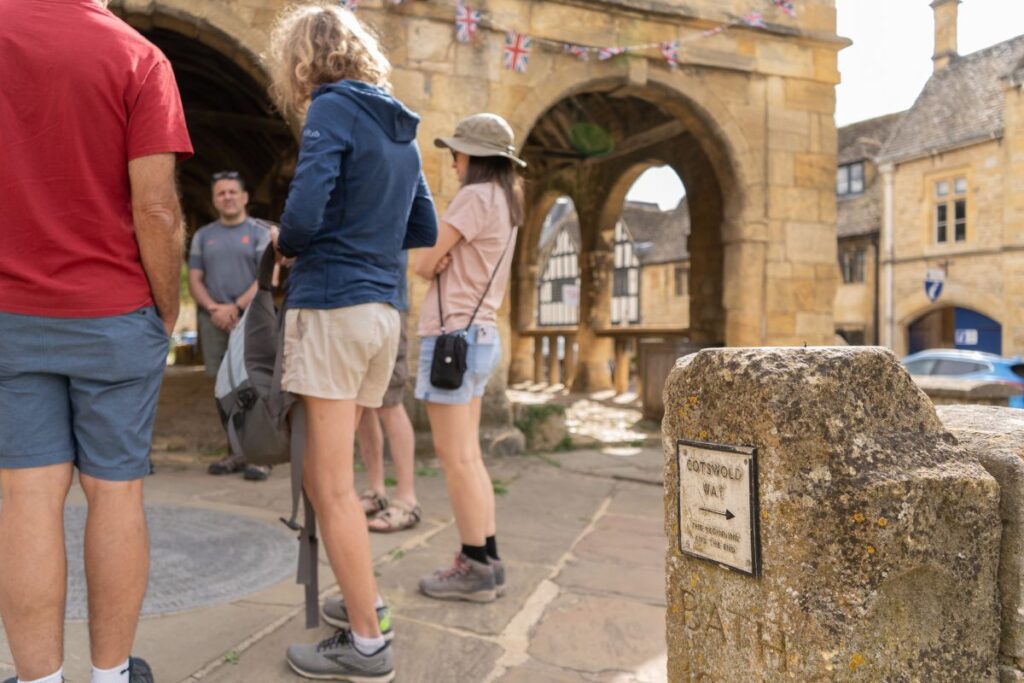 Cotswold Way start and finish in Chipping Campden