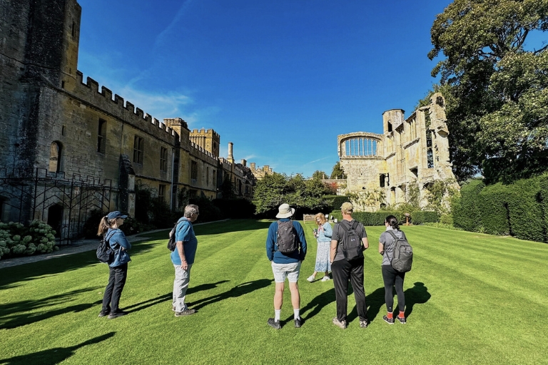 group-looking-at-english-heritage