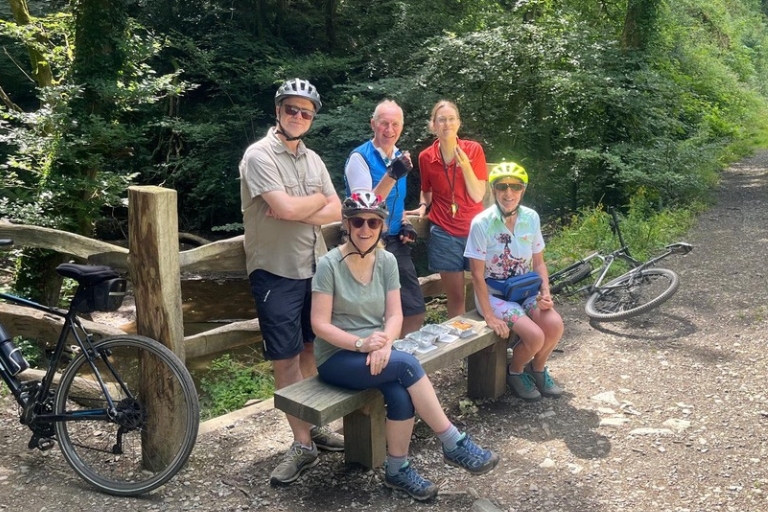 cyclists-taking-a-break