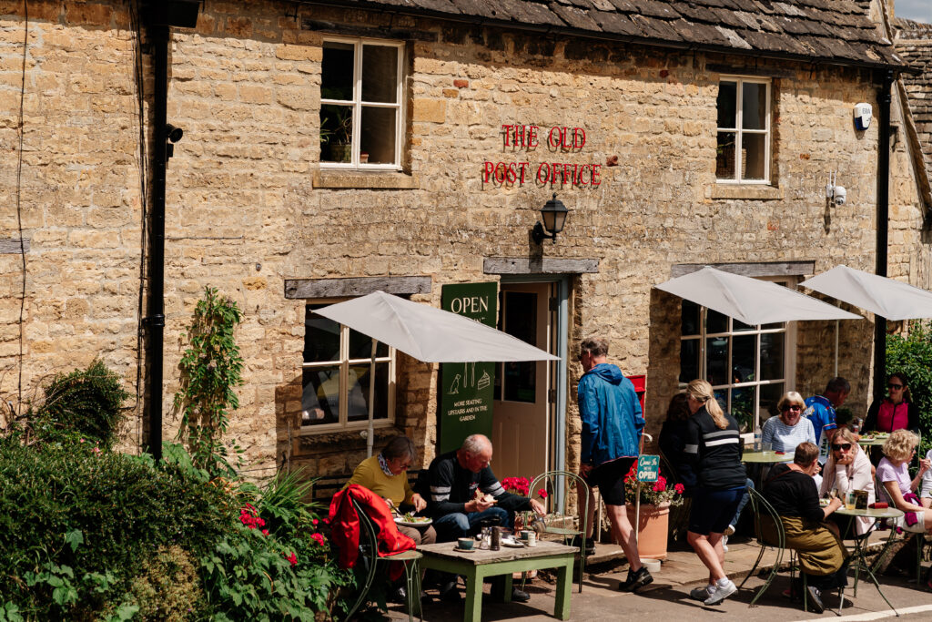 The-old-post-office-cafe-guiting-power-cotswolds