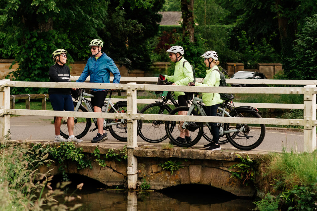 cycle-tour-lower-slaughter-cotswolds