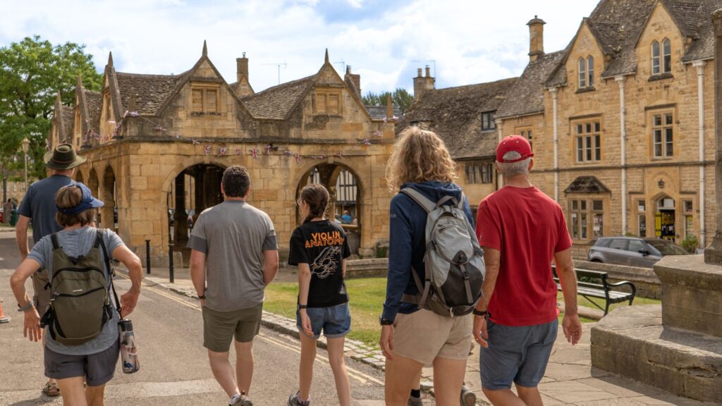 walking the cotswolds