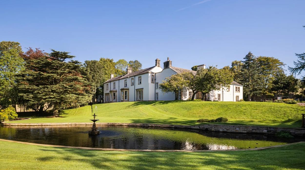 farlam-hall_rsz_27082025111513028jpg