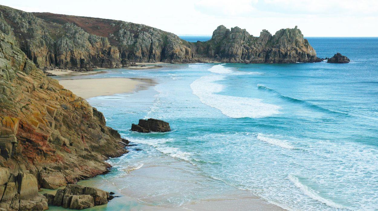 swim-wild-dip-cornwall-tour-gallery-2_rsz_07102025124241665jpg